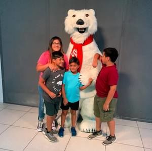 Meet your Posher, Andrea